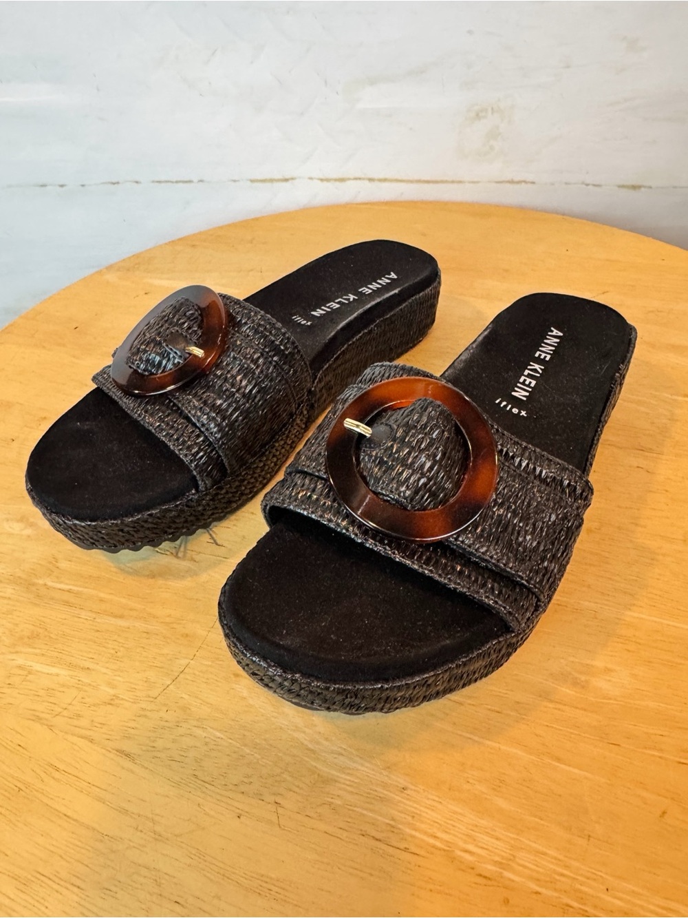 Anne Klein | Black iFlex Slide Sandal with Tortoise Shell Buckle, 8 - Picture 2 of 11